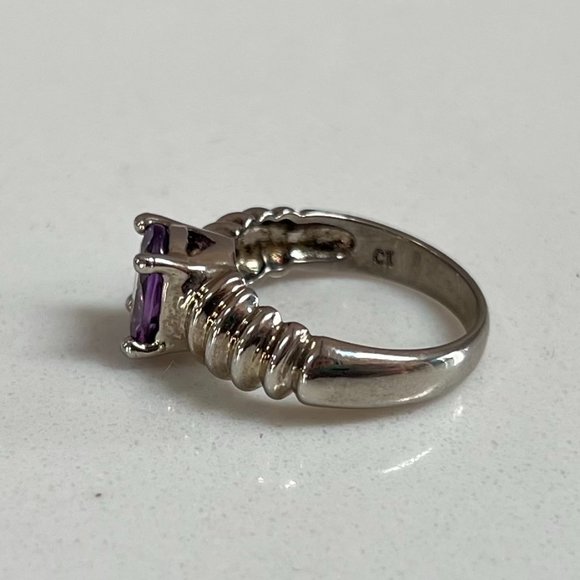 Sundance Amethyst Sterling Silver Handmade Ring | Vintage Artisan Jewelry - Picture 13 of 16